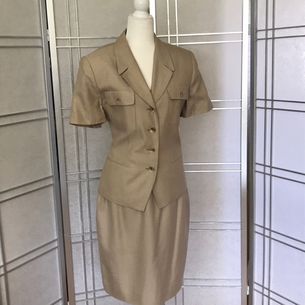 Vintage 1960’s khaki suit sz 12